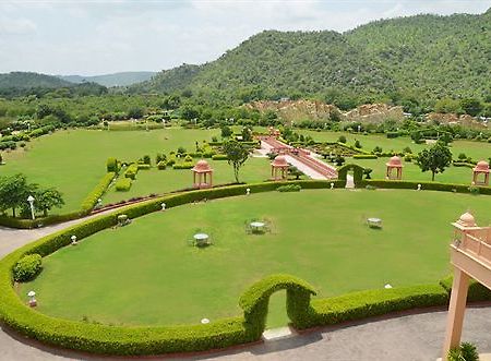 The Gold Palace & Resorts Jaipur Exterior photo